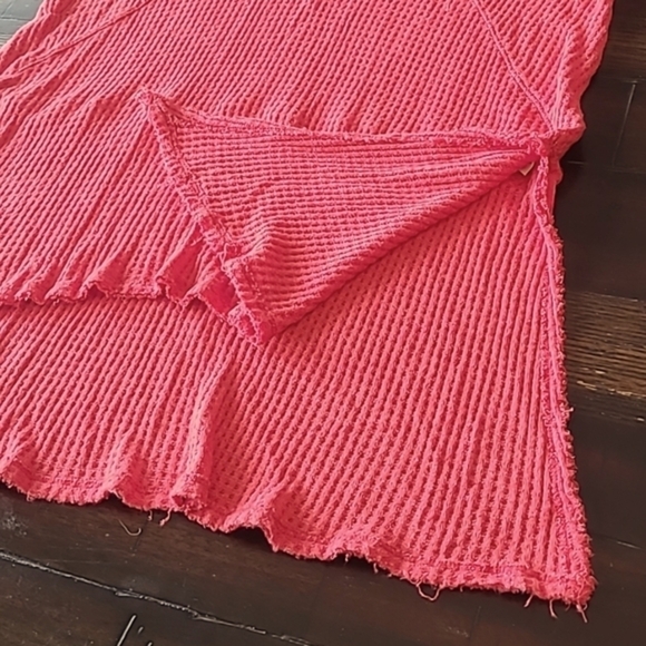 Free People Sunset Park coral v-neck tunic length waffle knit thermal top size S - Picture 9 of 16